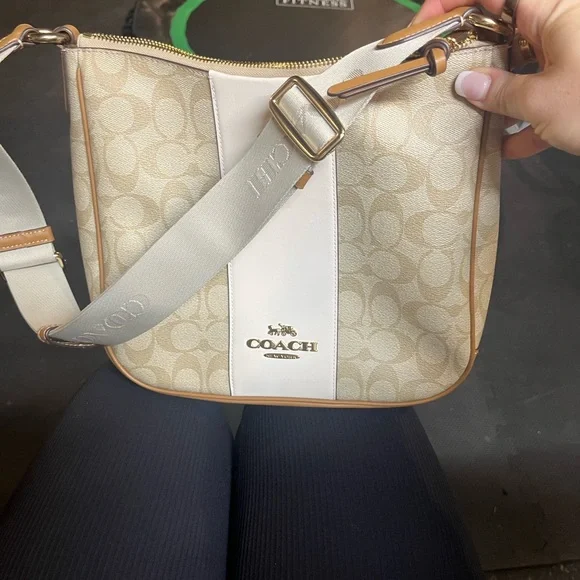 Coach Ellie Signature Canvas Bag - Picture 6 of 9